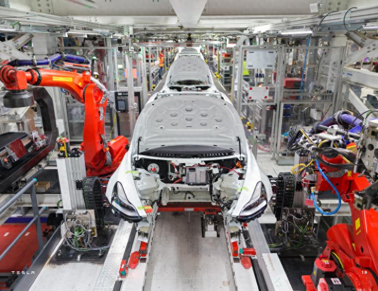 特斯拉前高管稱曾拆解多款中國電動汽車,“偷師”零部件復用經驗